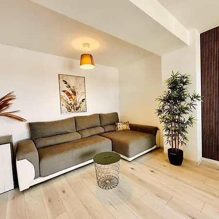 Apartment Maia Bucharest